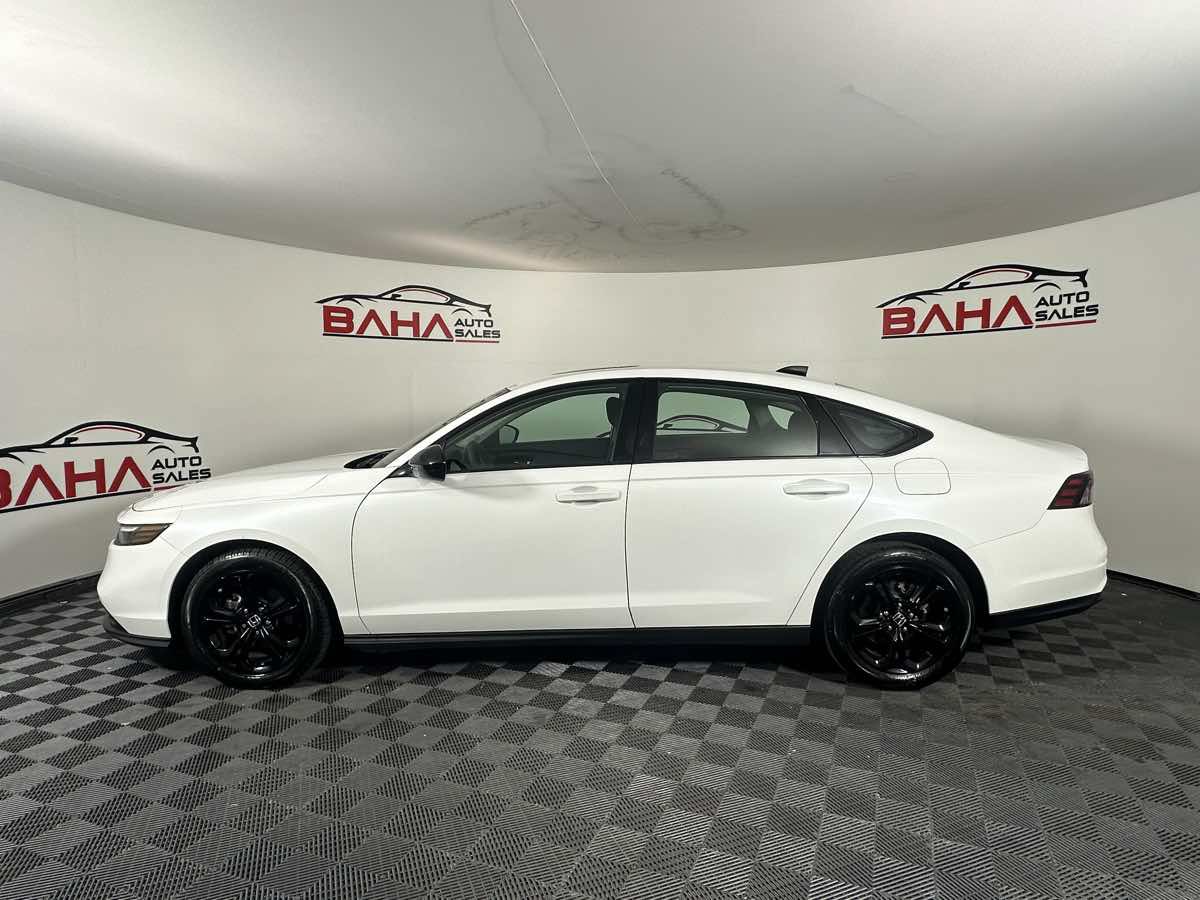 Used 2025 Honda Accord SE image 5