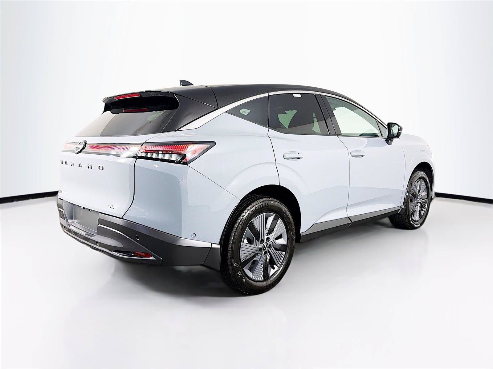 Used 2025 Nissan Murano SL AWD/4WD image 11