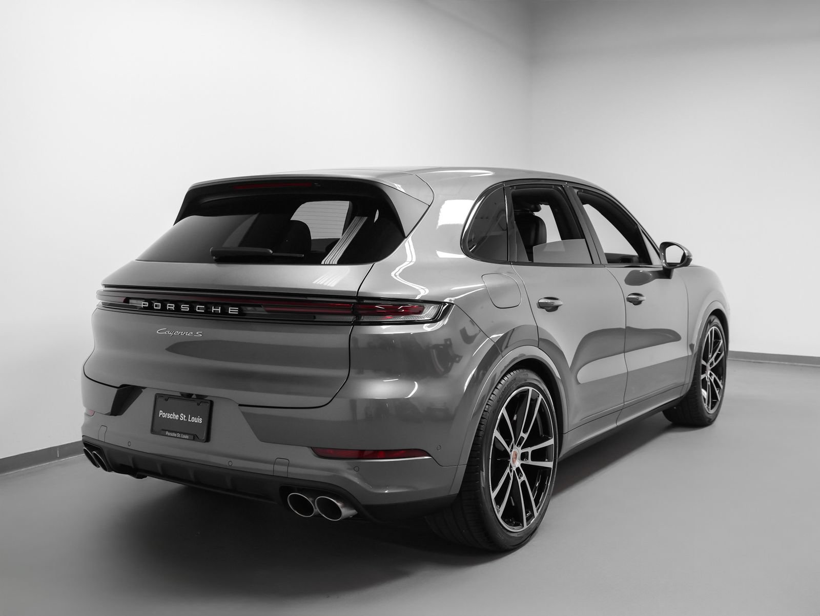 New 2026 Porsche Cayenne S AWD/4WD image 12