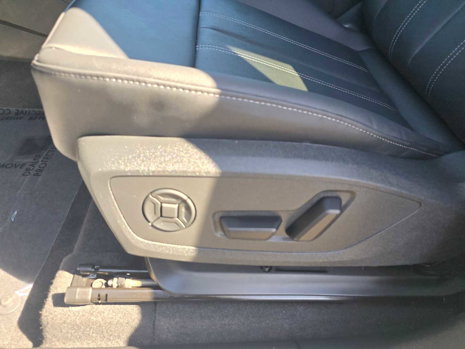New 2025 Audi Q6 e-tron Premium Plus image 22