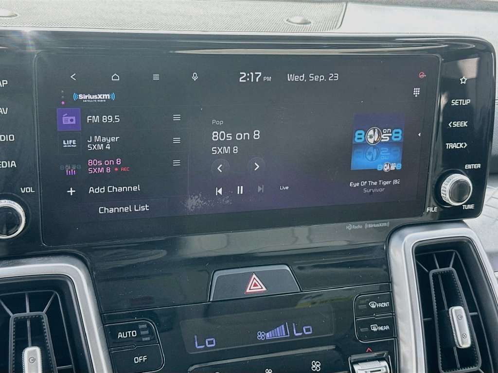 Certified 2022 Kia Sorento S FWD image 15