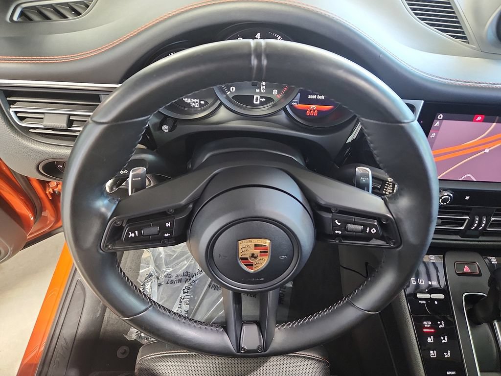Used 2023 Porsche Macan AWD/4WD image 20