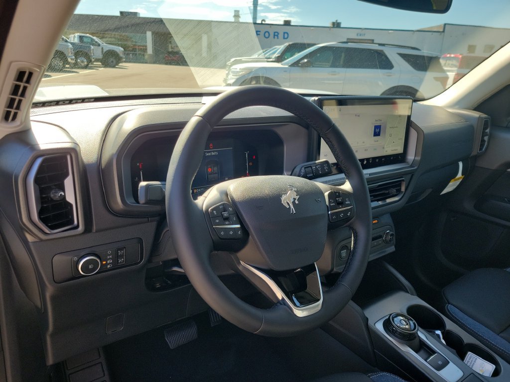 New 2026 Ford Bronco Sport Outer Banks w/ Outer Banks Tech Package+ AWD/4WD image 19