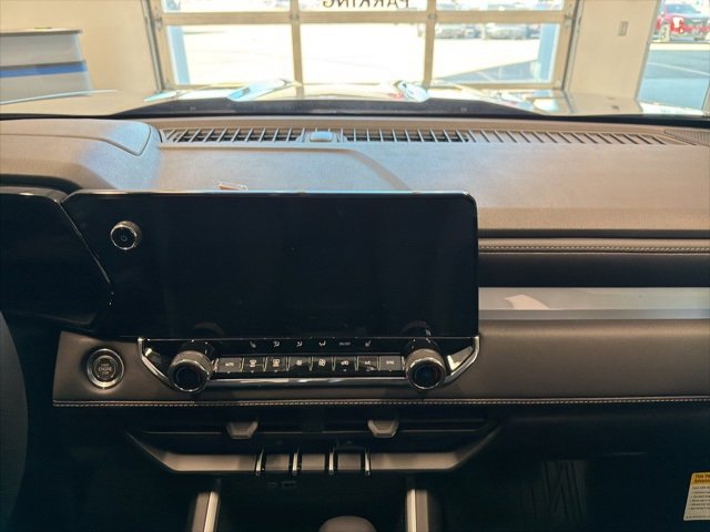 New 2026 Chevrolet Colorado LT image 26