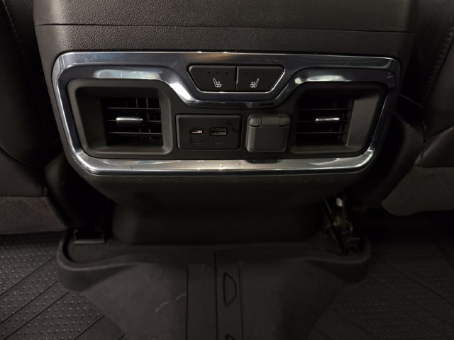 Used 2021 Chevrolet Silverado 1500 High Country w/ Technology Package AWD/4WD image 33