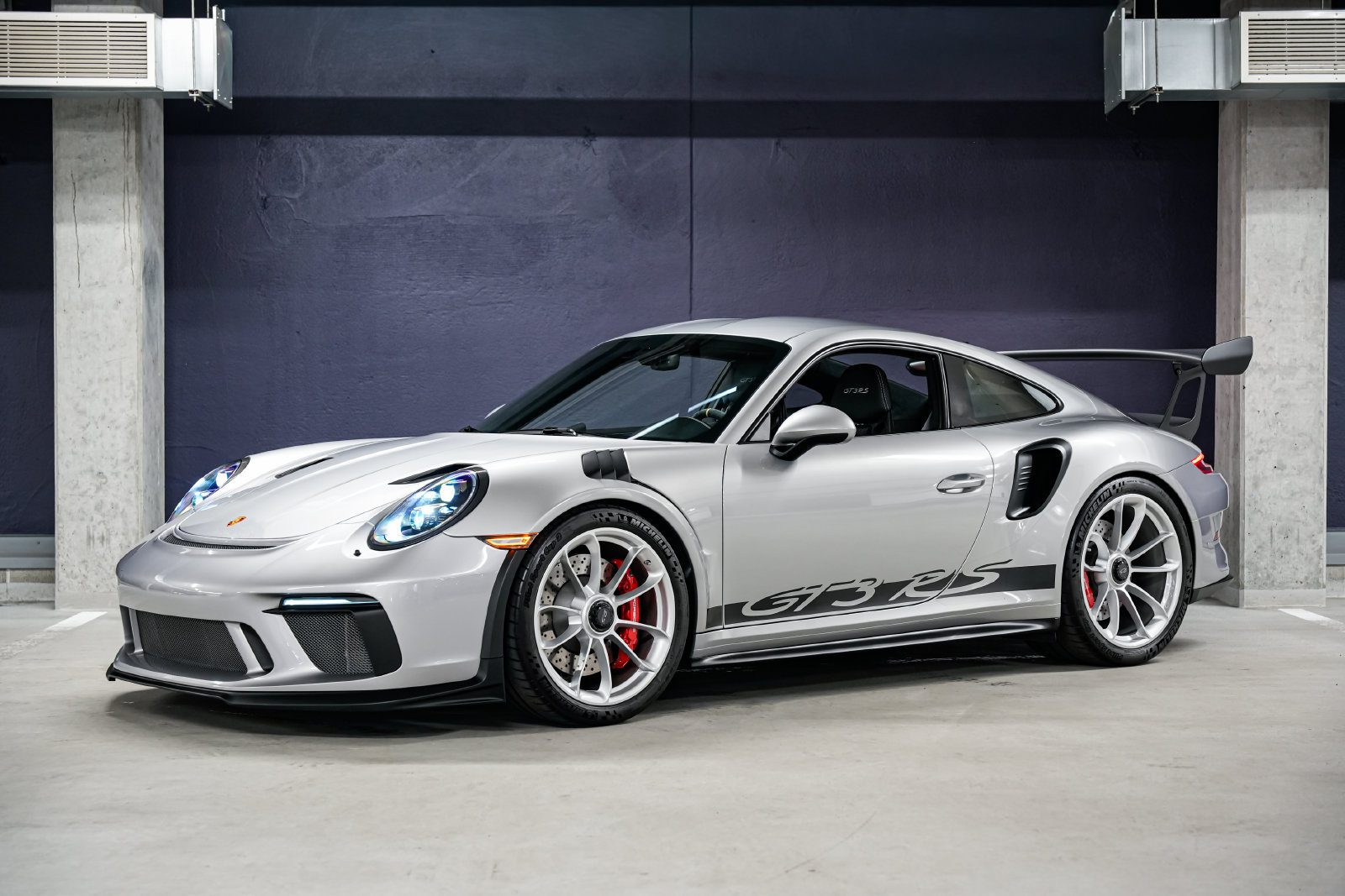 Used 2019 Porsche 911 GT3 RS RWD image 6