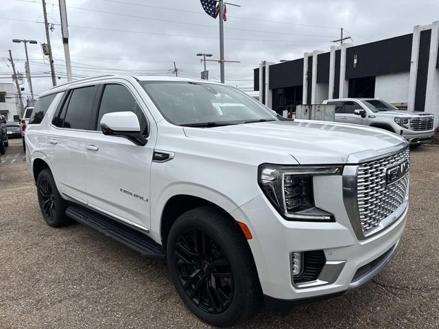 Used 2021 GMC Yukon Denali image 4