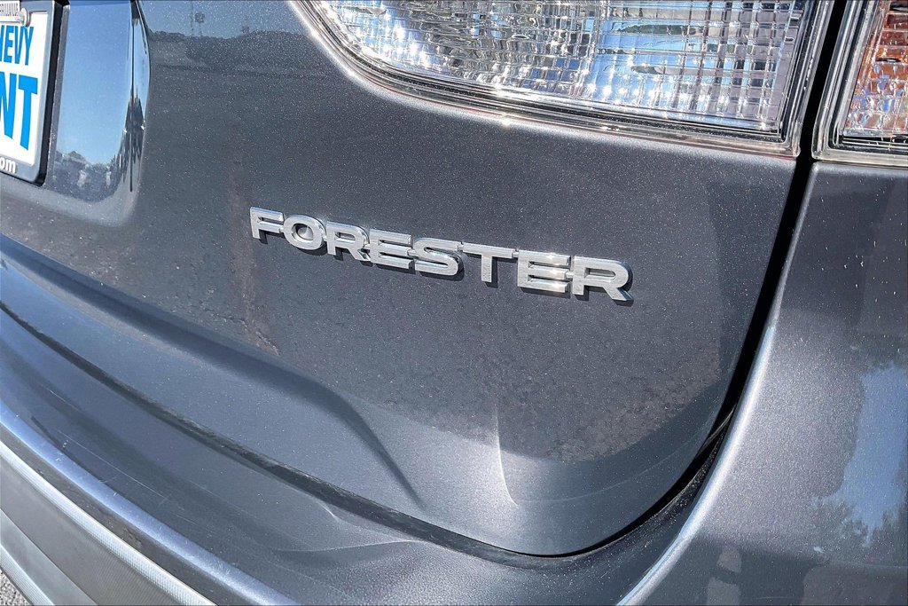 Used 2022 Subaru Forester AWD/4WD image 27