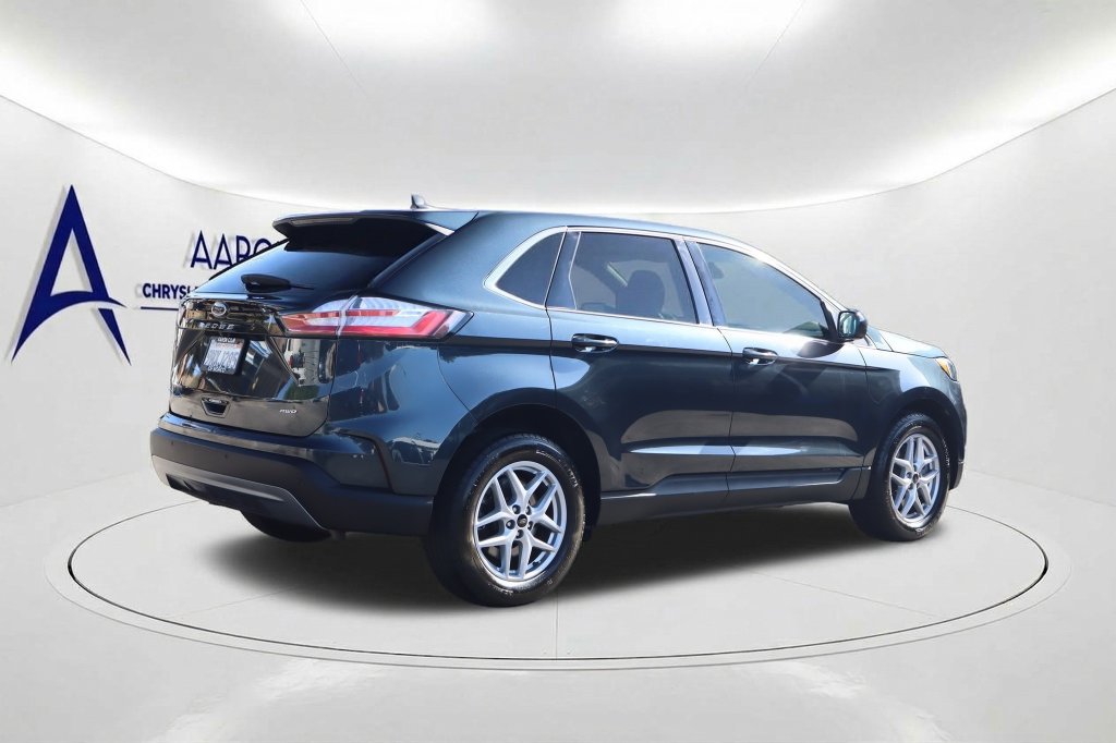 Used 2024 Ford Edge SEL AWD/4WD image 4