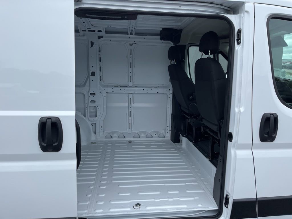 New 2025 RAM ProMaster 1500 w/ Convenience Group image 9