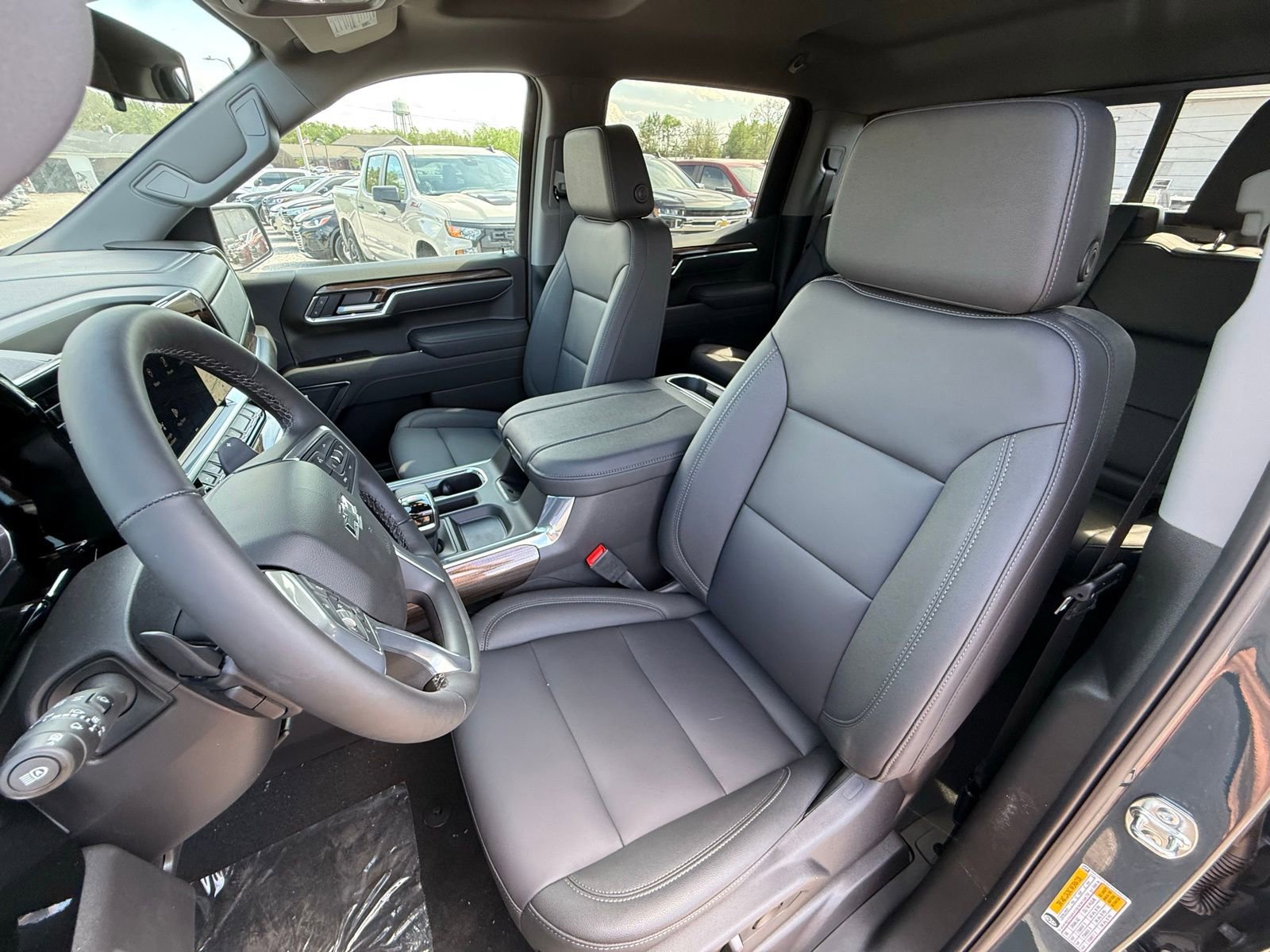 New 2026 Chevrolet Silverado 1500 LT Trail Boss AWD/4WD image 14
