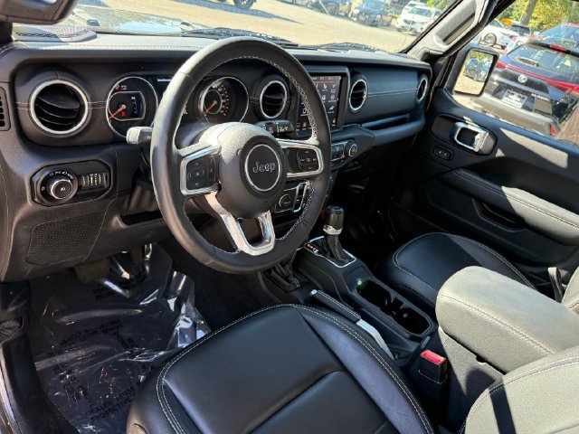 Used 2021 Jeep Wrangler Unlimited Sahara AWD/4WD image 25