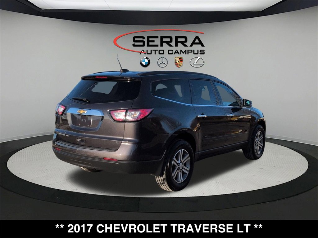 Used 2017 Chevrolet Traverse LT image 15