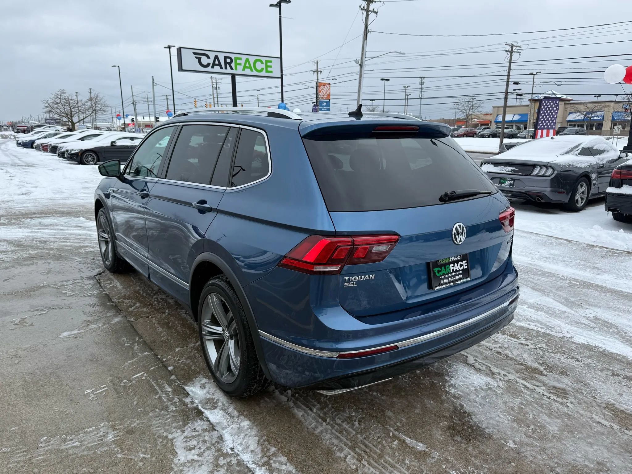 Used 2019 Volkswagen Tiguan SEL R-Line image 8