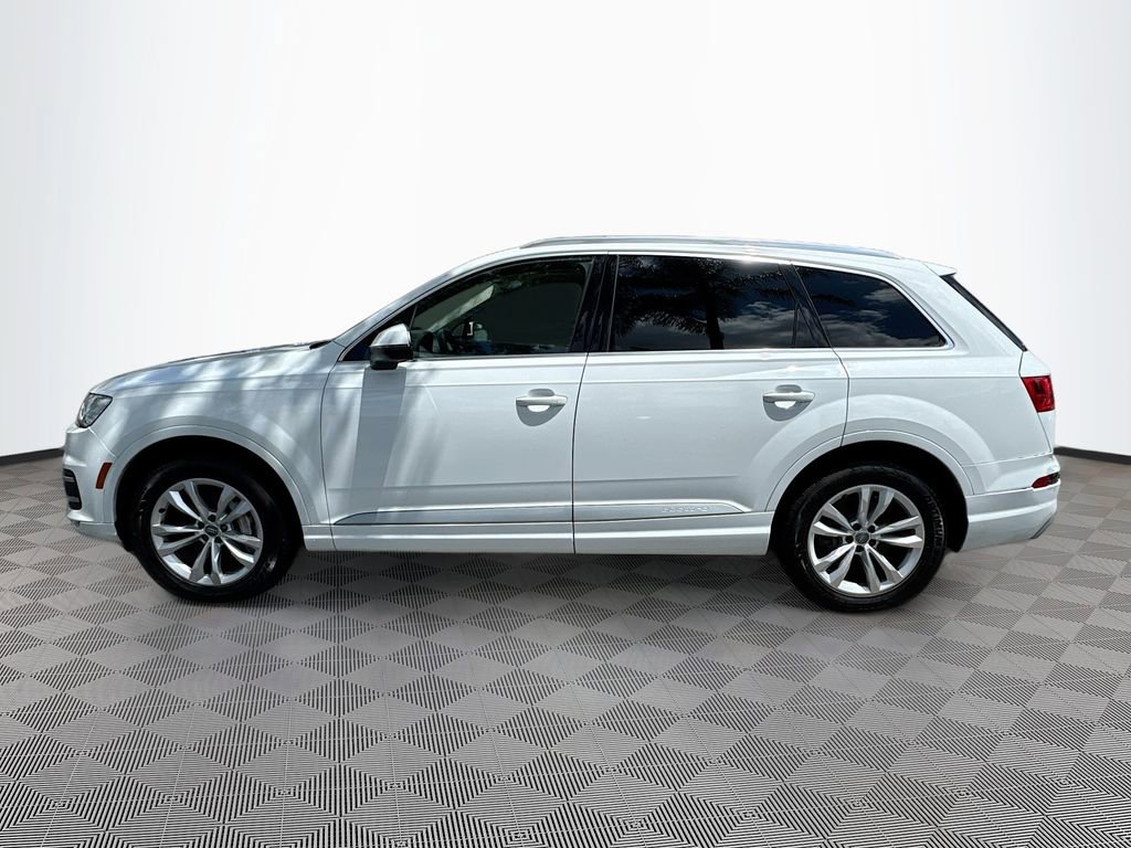 Used 2018 Audi Q7 3.0T Premium Plus w/ Premium Plus Package AWD/4WD image 8
