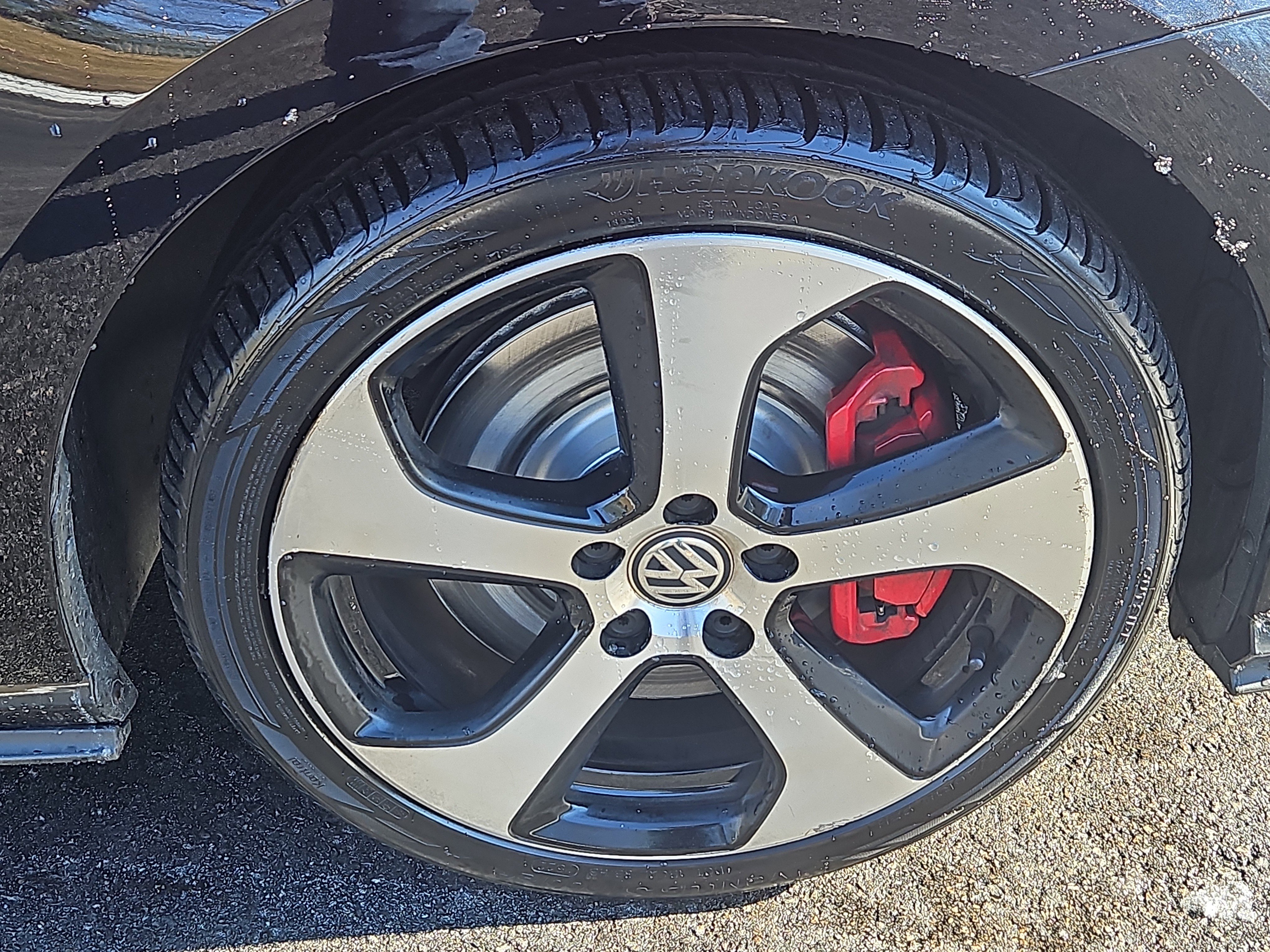 Used 2019 Volkswagen GTI S w/ Driver Assistance Package image 26