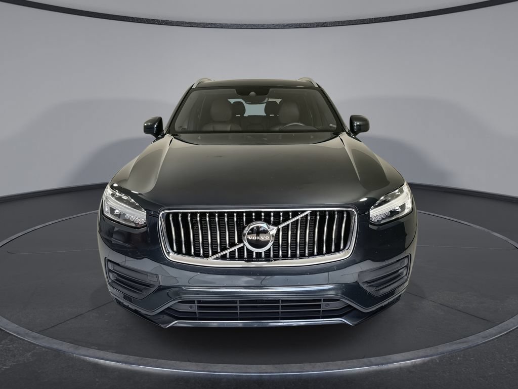 Used 2022 Volvo XC90 T6 Momentum w/ Protection Package Premier AWD/4WD image 3