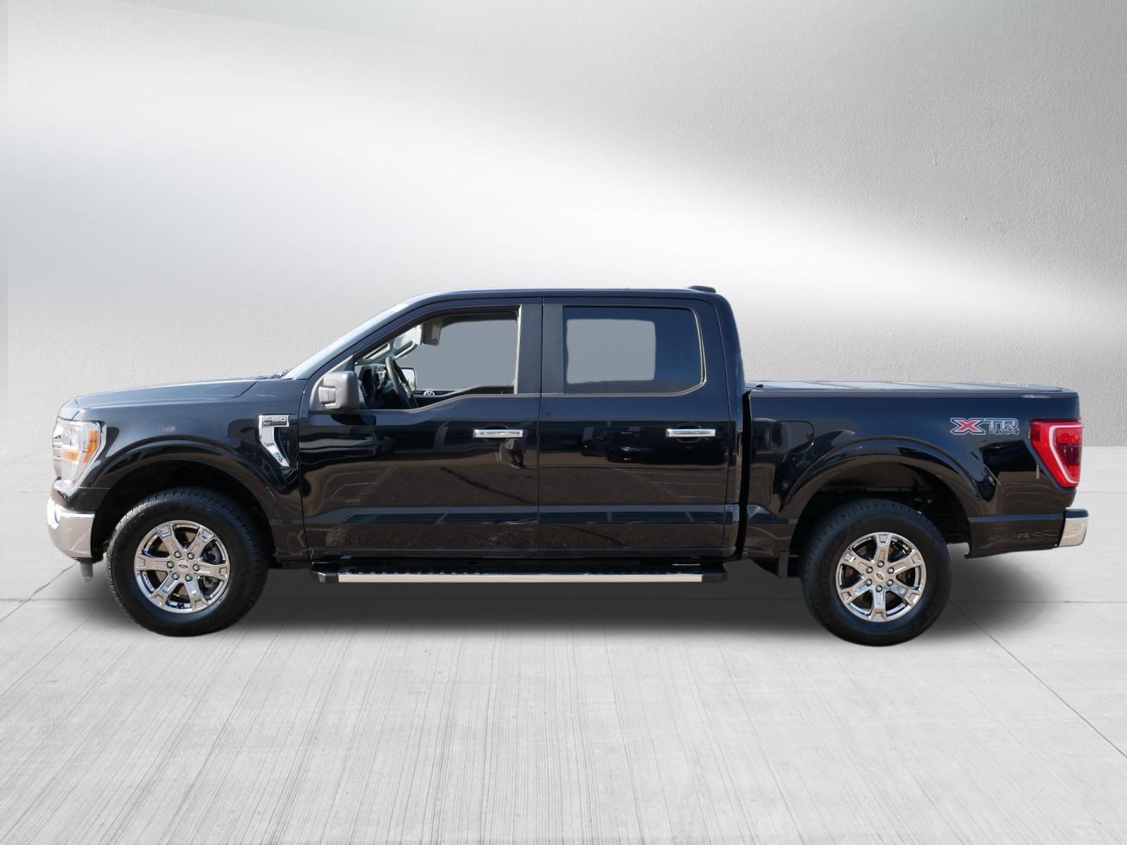 Used 2023 Ford F150 XLT w/ XTR Package AWD/4WD image 4