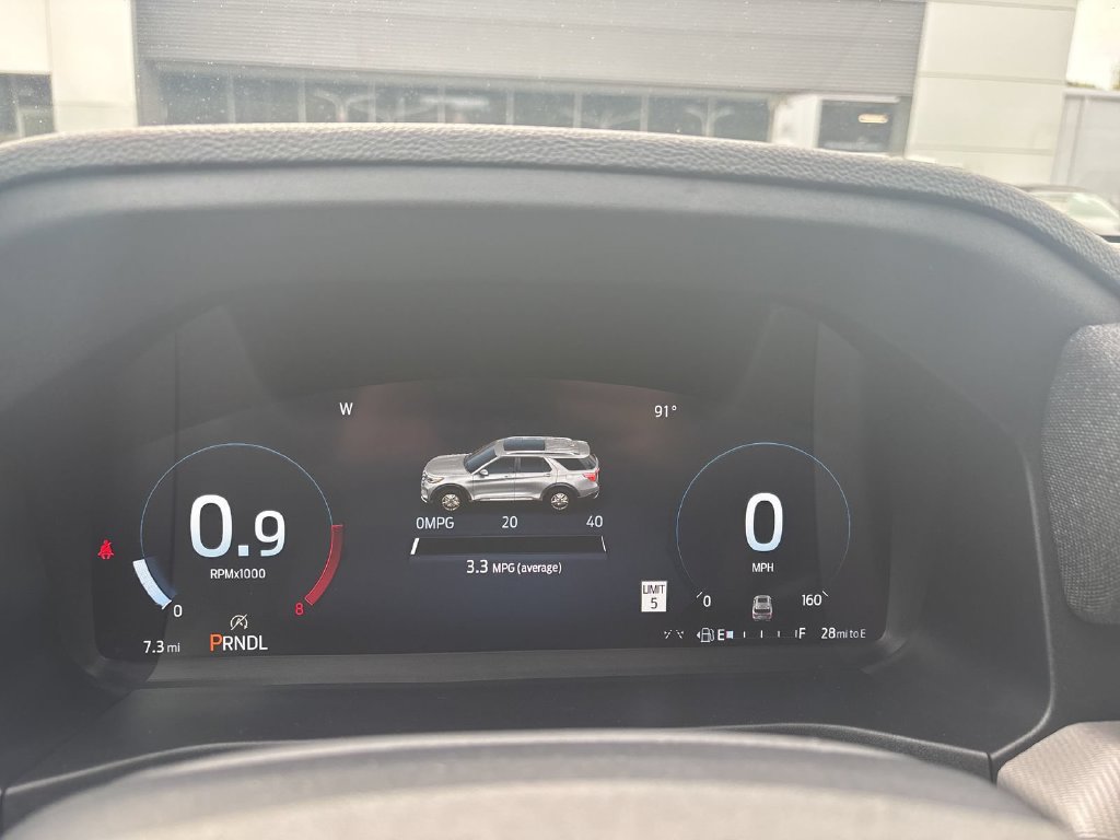 New 2026 Ford Explorer Active RWD image 9