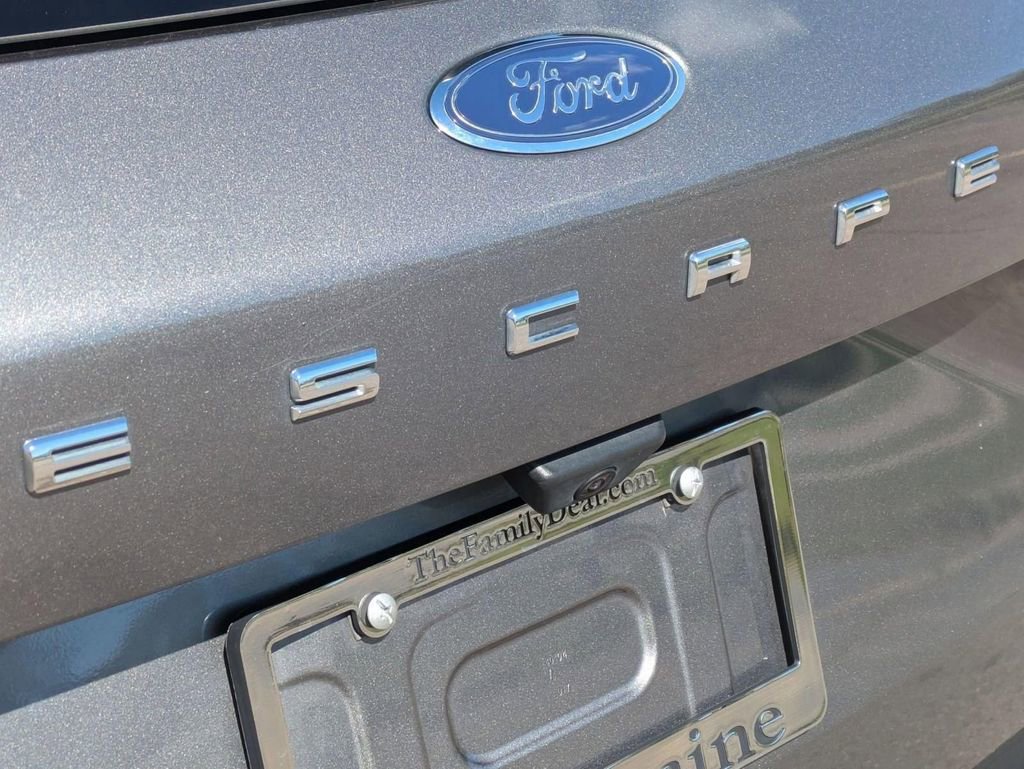 Used 2022 Ford Escape SEL AWD/4WD image 10