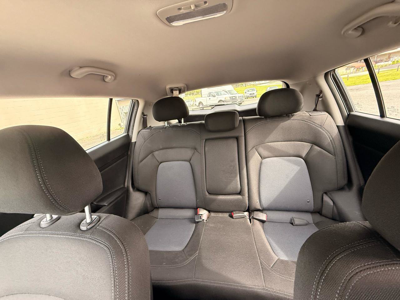 Used 2015 Kia Sportage LX AWD/4WD image 25
