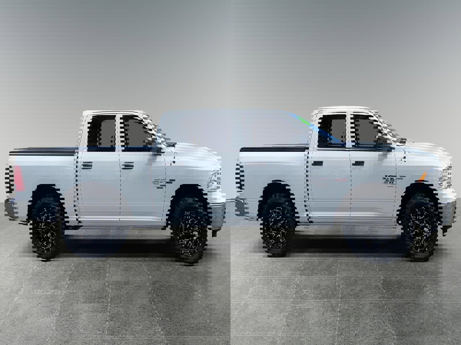 Used 2024 RAM 1500 Tradesman w/ Tradesman SXT Package image 6