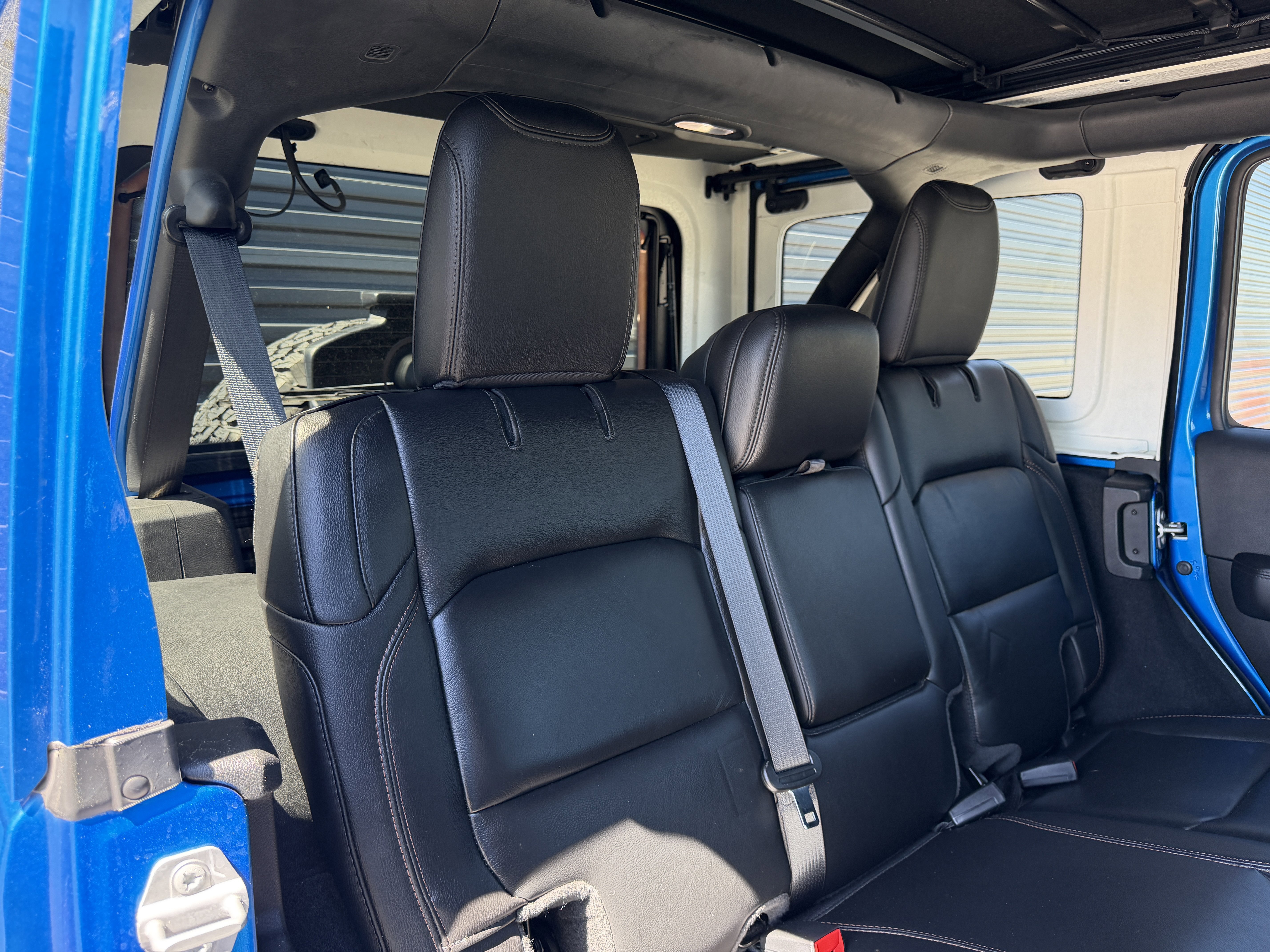 Used 2021 Jeep Wrangler Unlimited Rubicon w/ Trailer Tow Package image 19