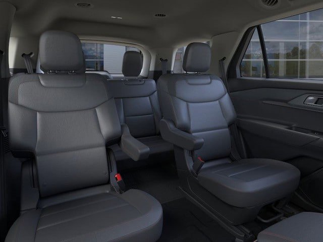 New 2025 Ford Explorer Active w/ Active Comfort Package image 41