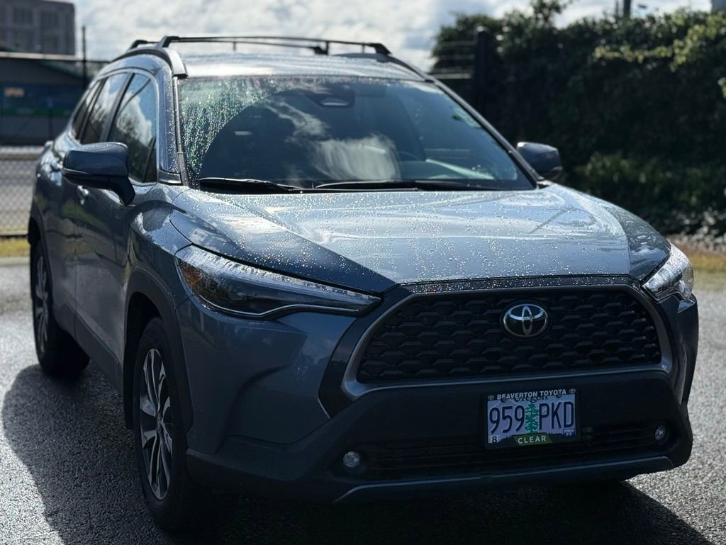 Certified 2023 Toyota Corolla Cross XLE w/ Convenience Package image 7