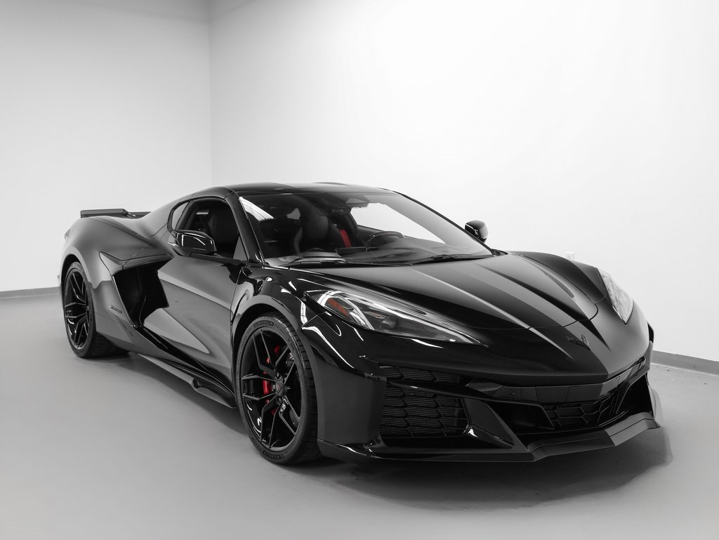 Used 2025 Chevrolet Corvette Z06 image 15