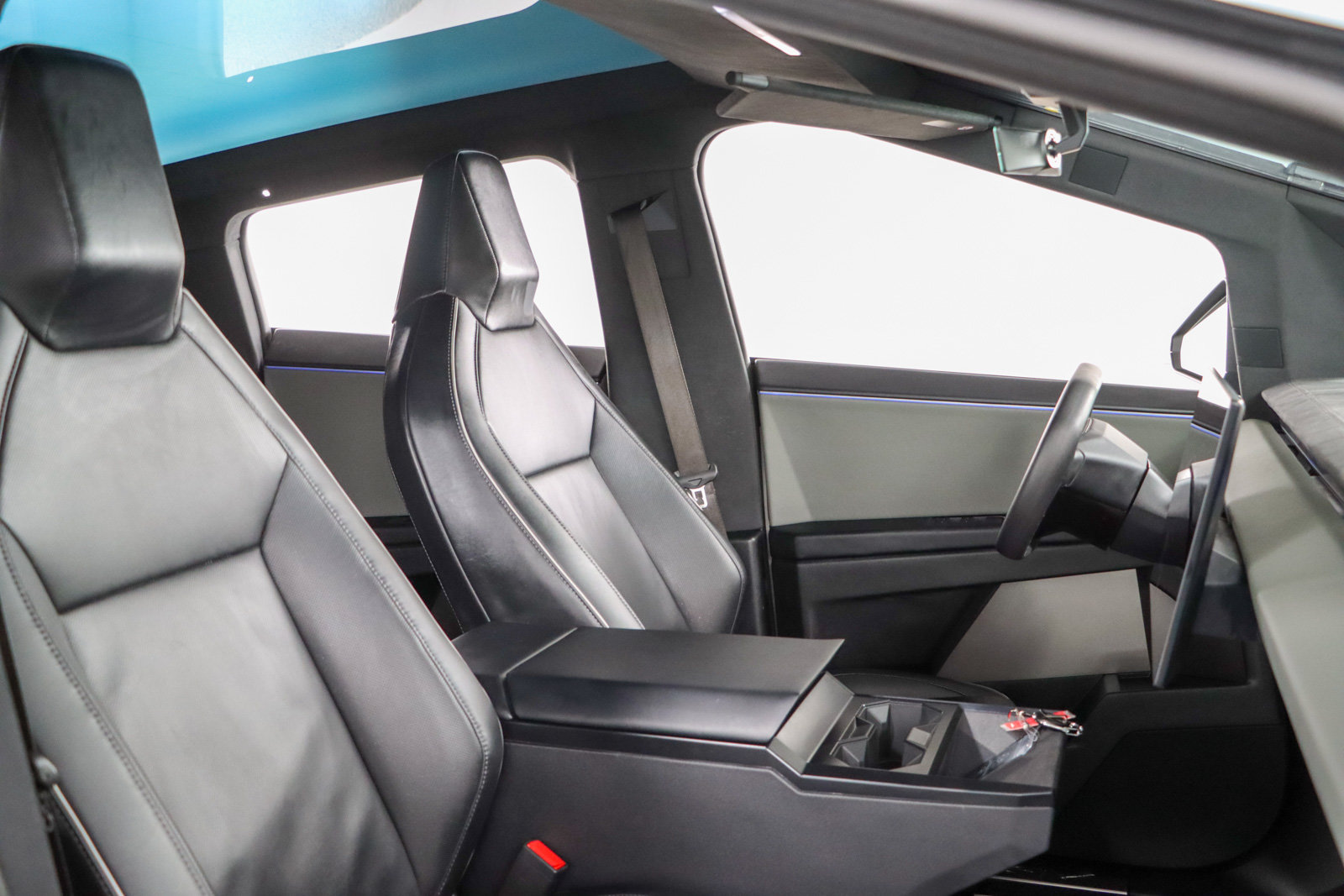 Used 2024 Tesla Cybertruck Cyberbeast AWD/4WD image 24