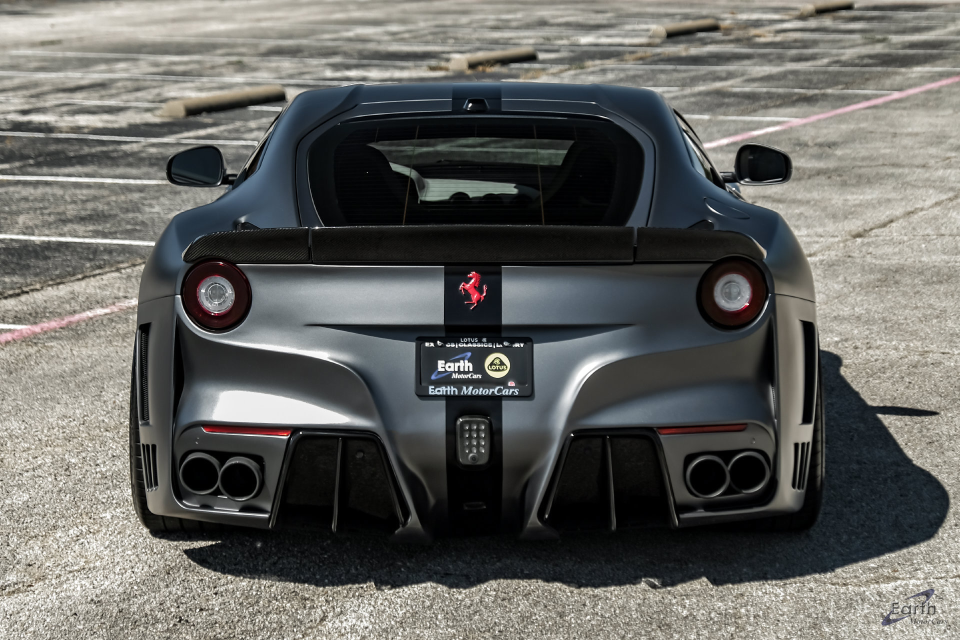 Used 2014 Ferrari F12 Berlinetta RWD image 19