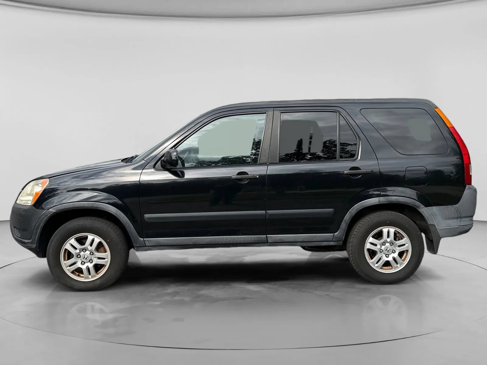 Used 2004 Honda CR-V EX image 2