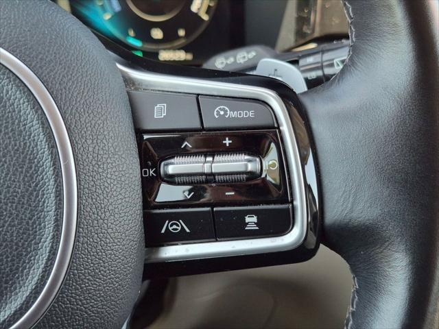 Used 2023 Kia Sorento SX Prestige w/ Panoramic Sunroof Package AWD/4WD image 15