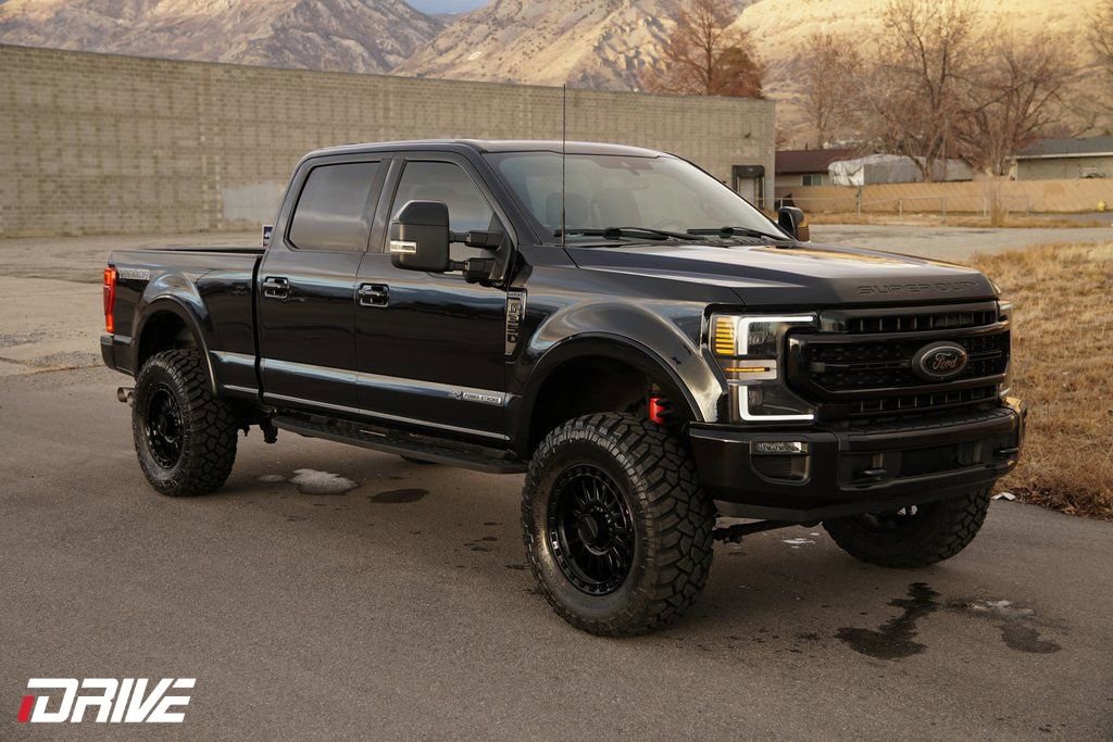 Used 2022 Ford F350 Lariat w/ Tremor Off-Road Package image 2