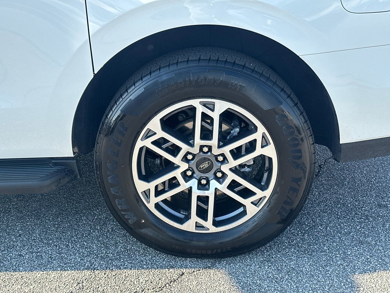 Certified 2025 Ford Expedition Max Active image 22