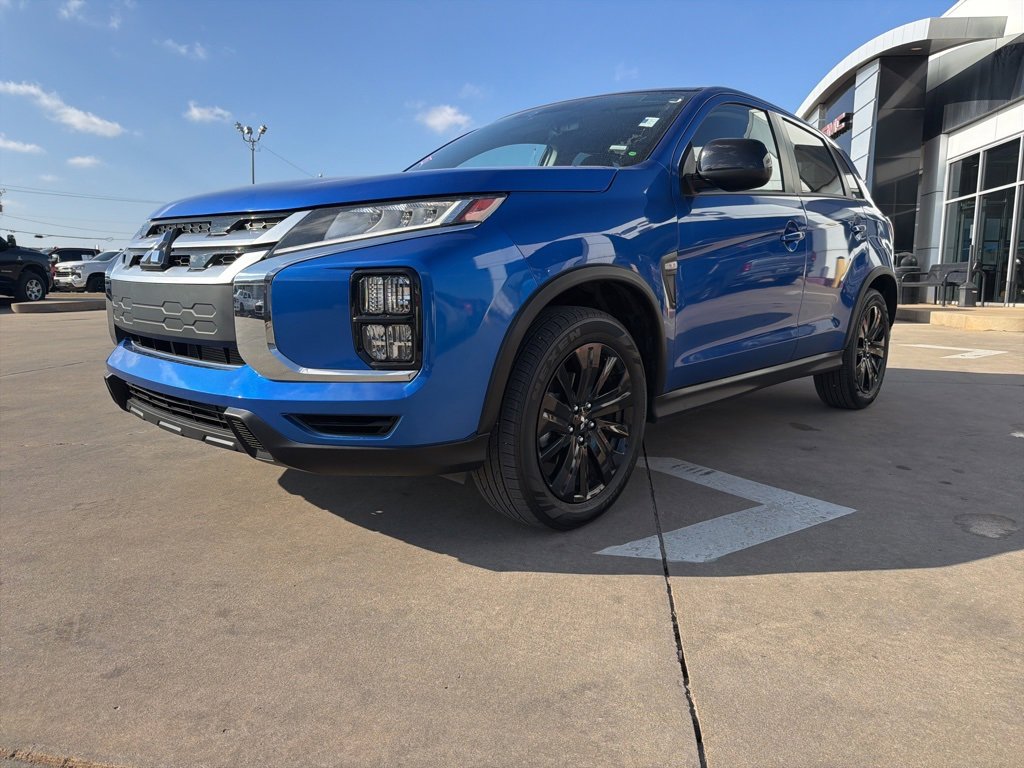 Used 2025 Mitsubishi Outlander Sport LE image 7