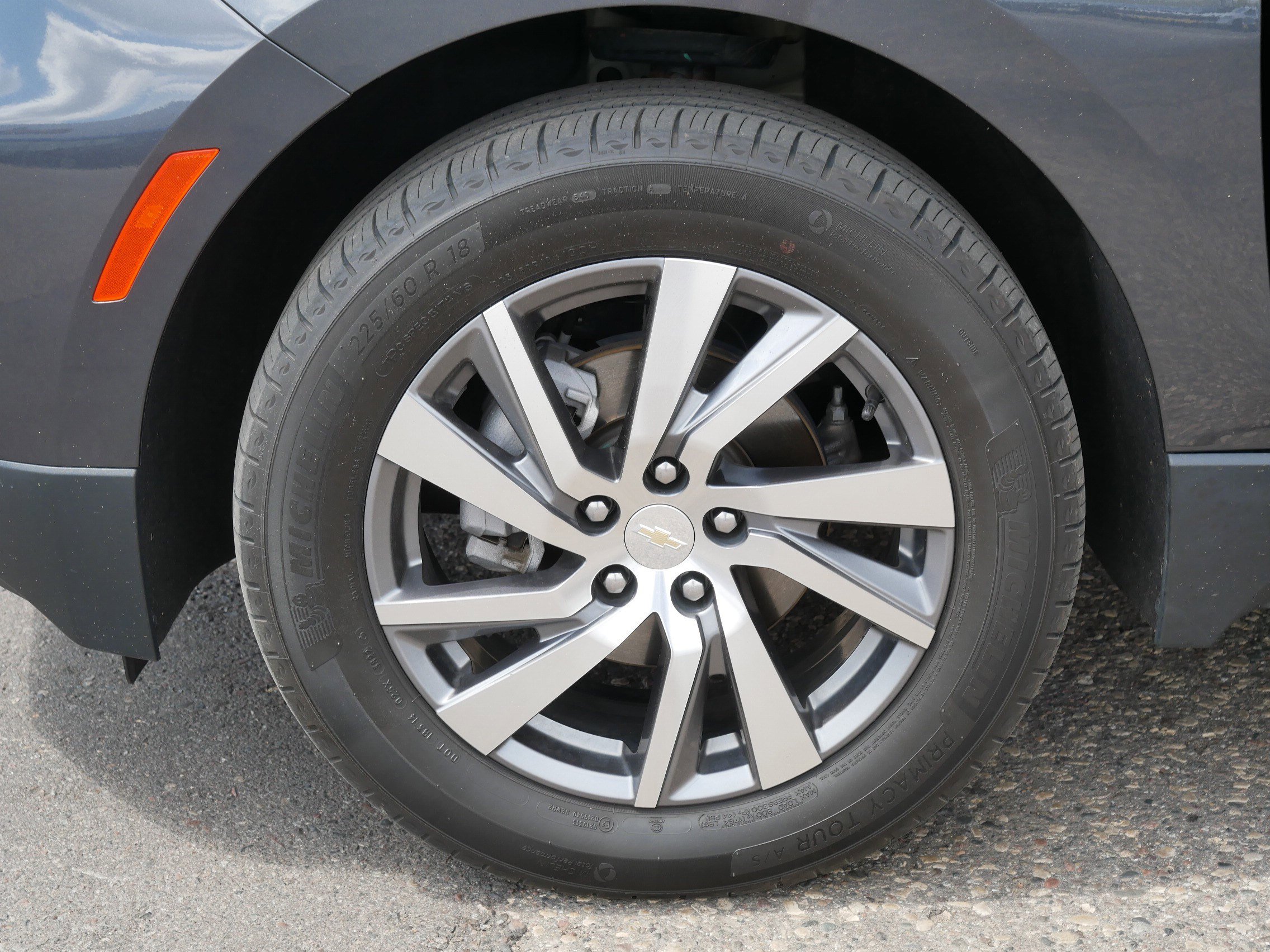 Used 2023 Chevrolet Equinox LT AWD/4WD image 15