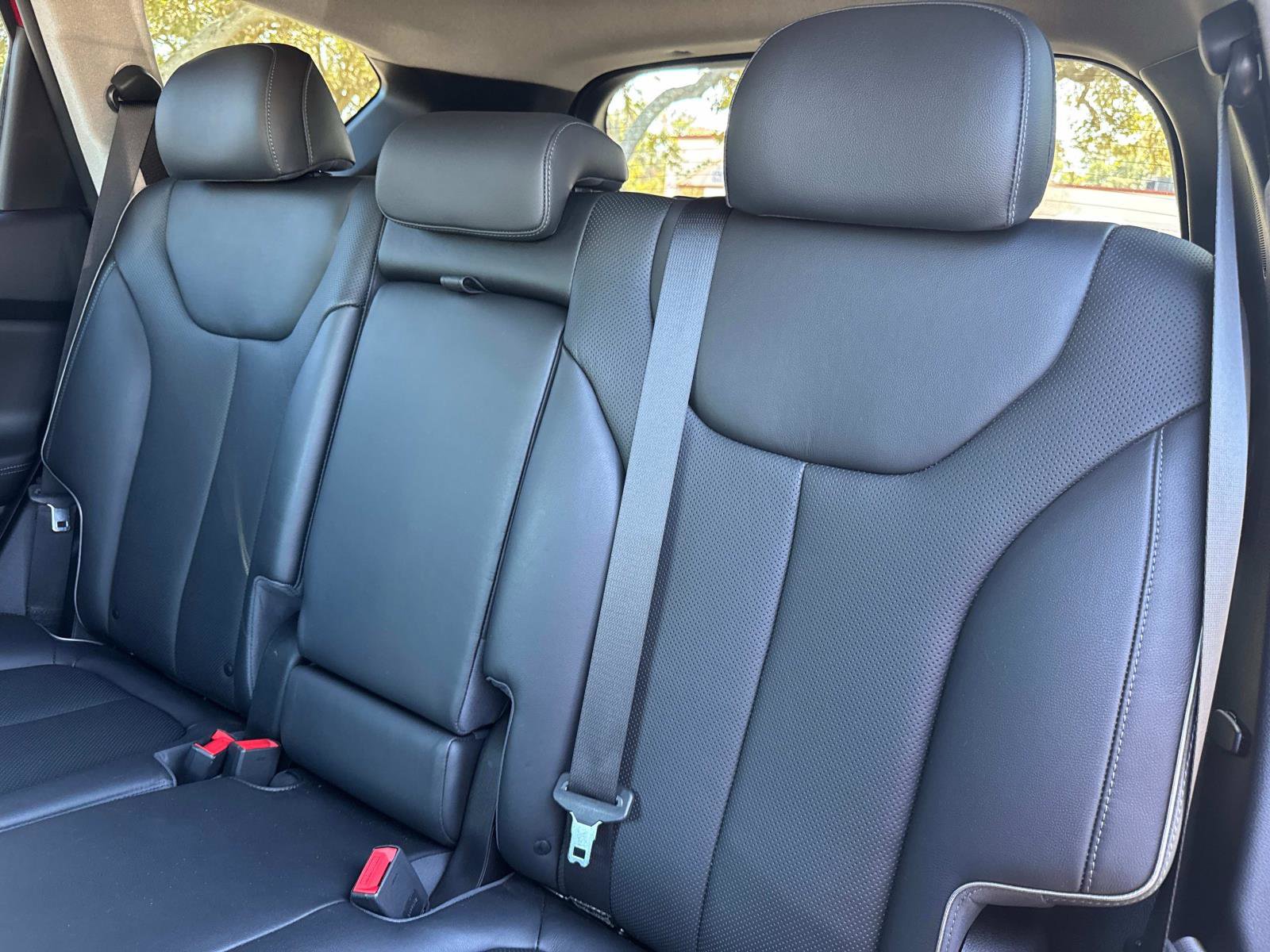 Used 2021 Hyundai Santa Fe Limited image 13