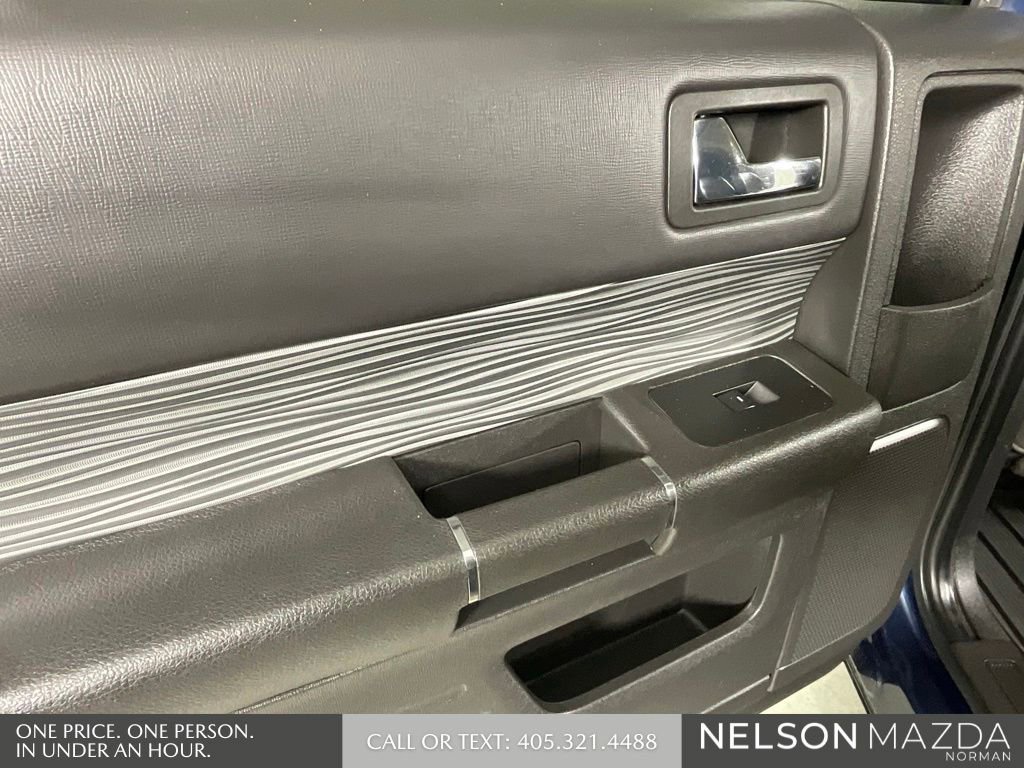 Used 2017 Ford Flex SEL w/ Equipment Group 202A FWD image 19