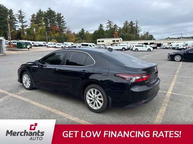 Used 2024 Toyota Camry LE FWD image 5