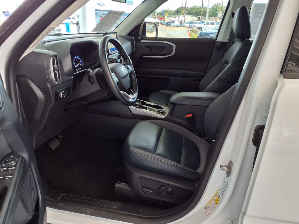 Used 2023 Ford Bronco Sport Outer Banks w/ Tech Package AWD/4WD image 21