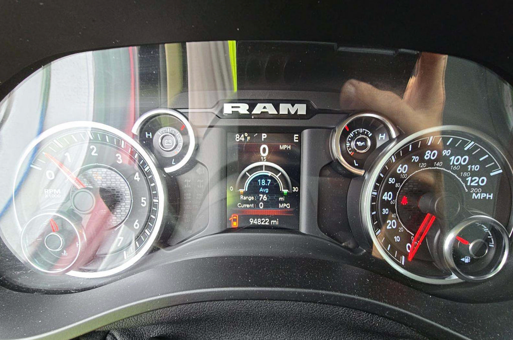Used 2019 RAM 1500 Big Horn AWD/4WD image 5