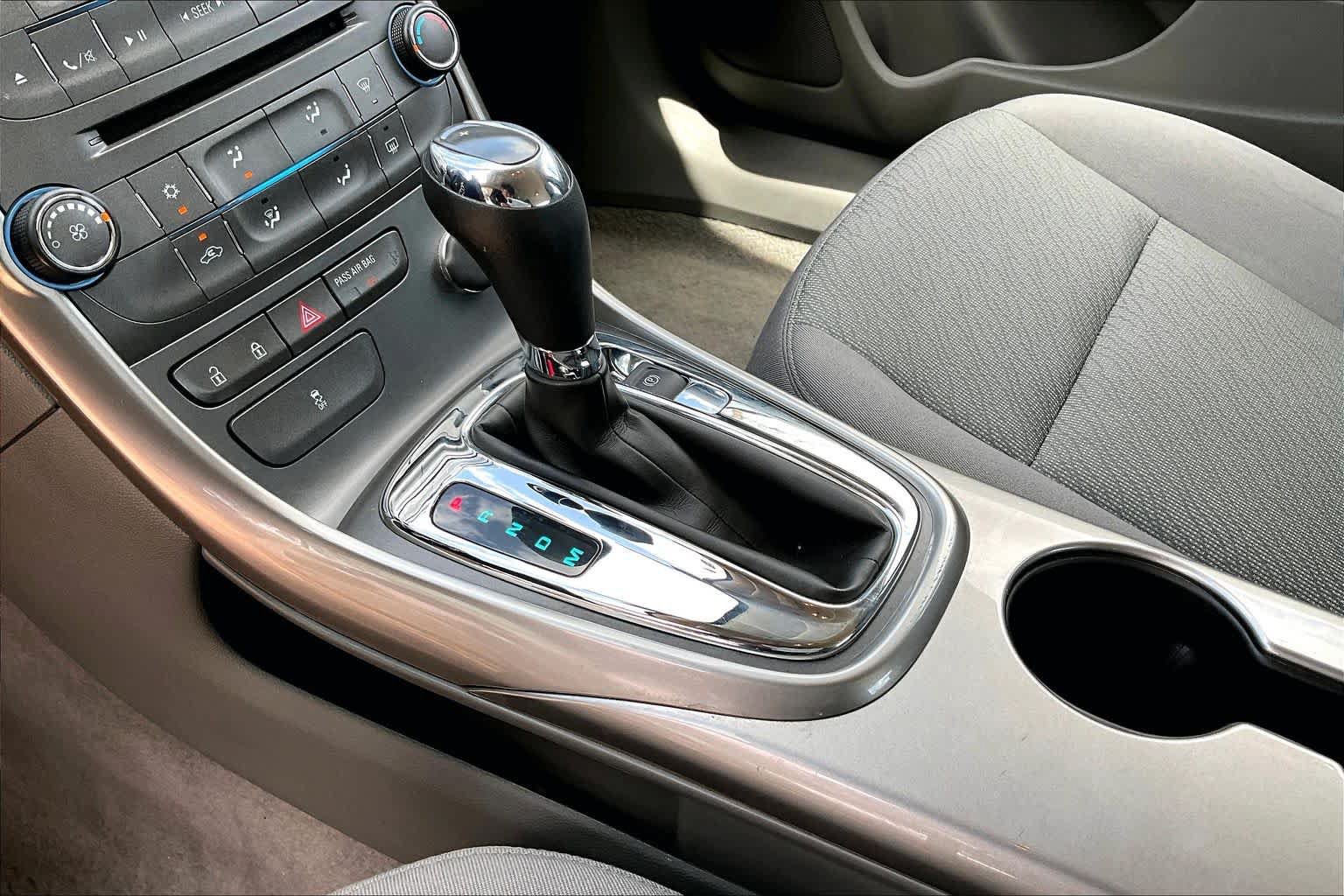 Used 2013 Chevrolet Malibu LS w/ Protection Package FWD image 17