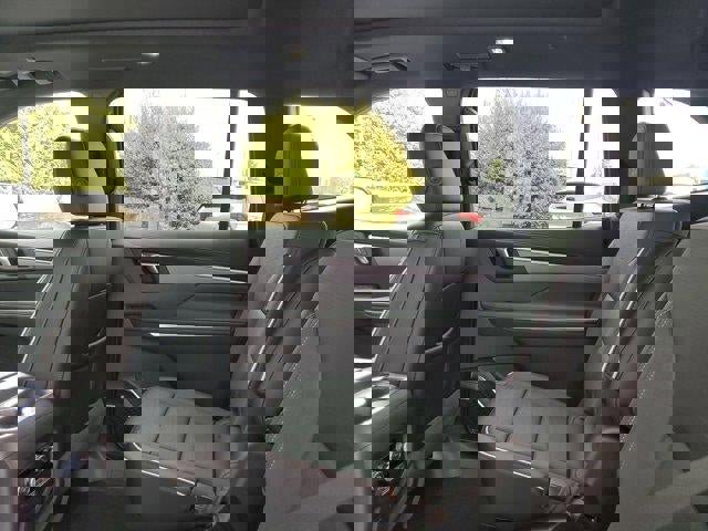 New 2026 Buick Enclave Sport Touring w/ Power Package image 9