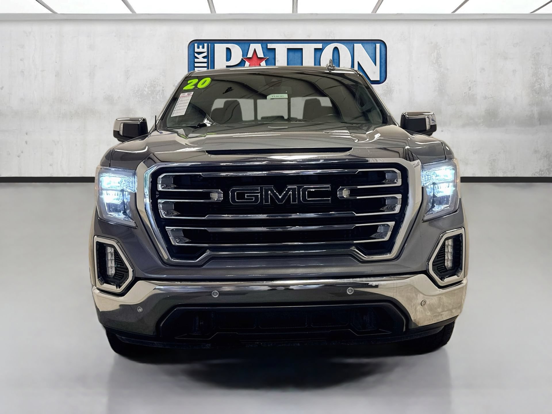 Used 2020 GMC Sierra 1500 SLT w/ SLT Premium Plus Package AWD/4WD image 2