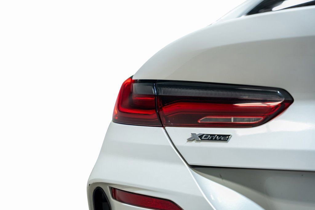 Used 2023 BMW M850i Gran Coupe xDrive AWD/4WD image 12