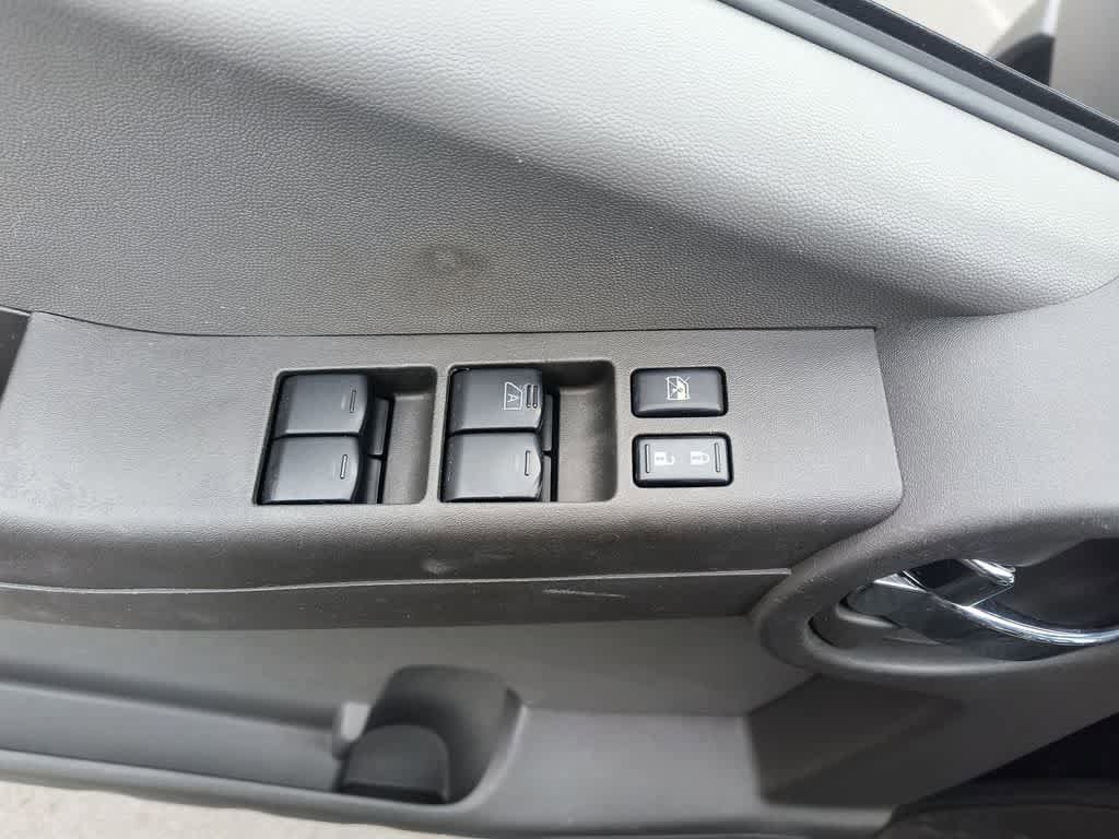 Used 2011 Nissan Xterra S AWD/4WD image 13