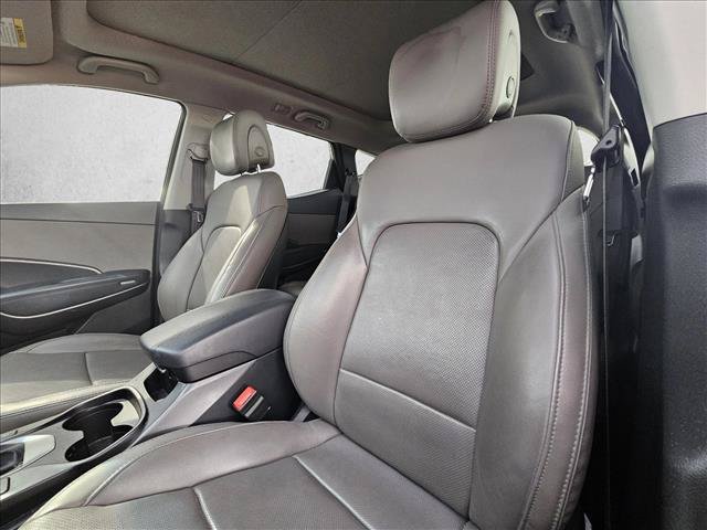 Used 2017 Hyundai Santa Fe Sport w/ Cargo Package FWD image 11