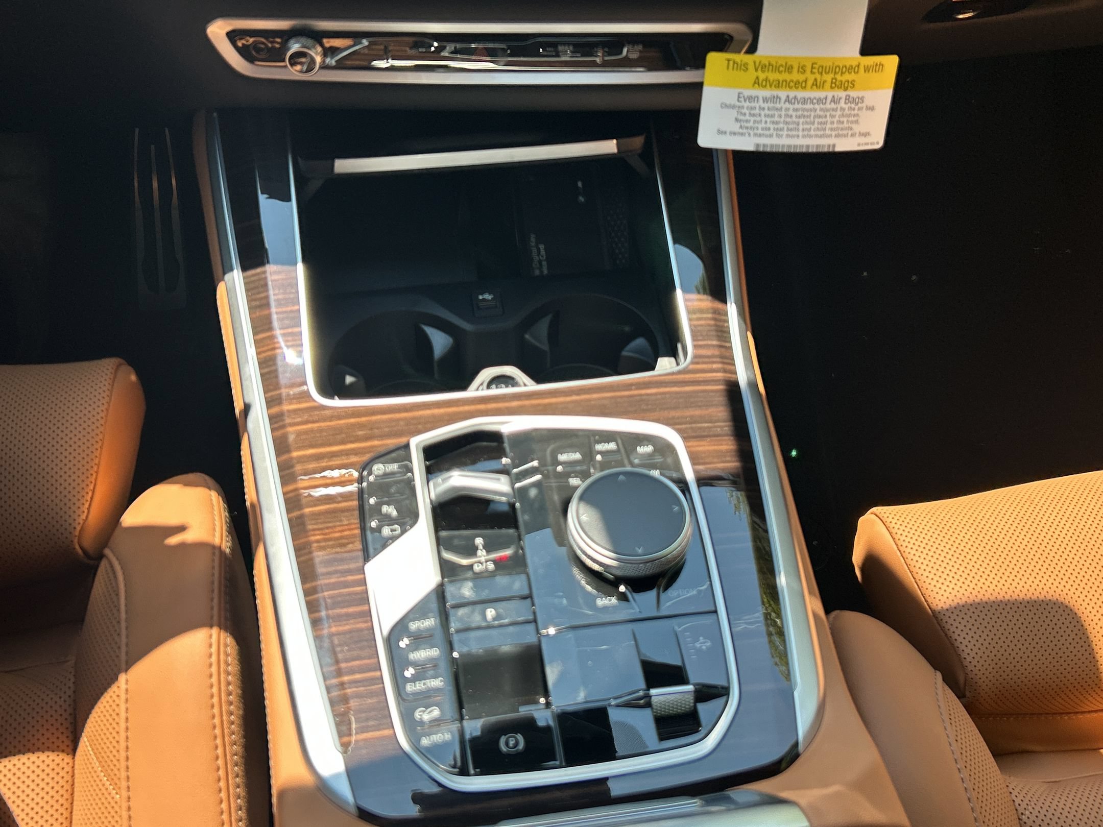 New 2026 BMW X5 xDrive50e w/ M Sport Package AWD/4WD image 19